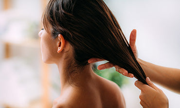 WHY ARE AYURVEDIC HAIR TREATMENT SOLUTIONS A PREREQUISITE FOR SUMMER?